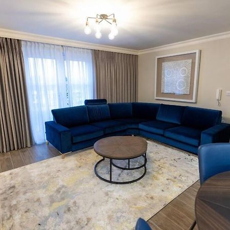 Luxury Town Centre Apartment 库克斯敦 外观 照片
