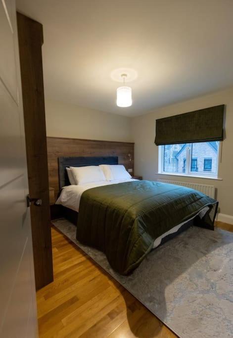 Luxury Town Centre Apartment 库克斯敦 外观 照片