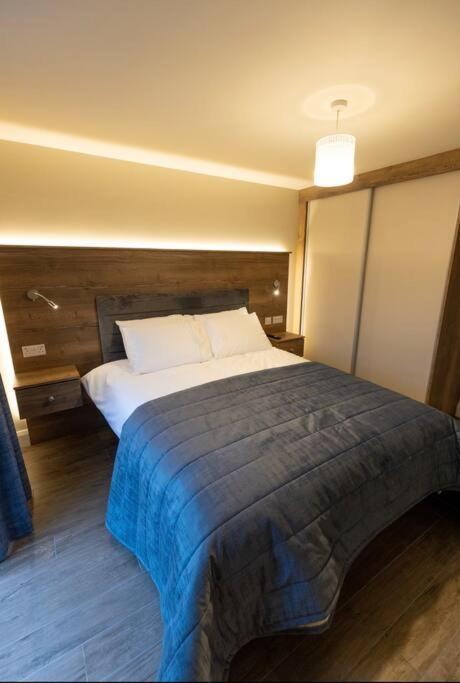 Luxury Town Centre Apartment 库克斯敦 外观 照片