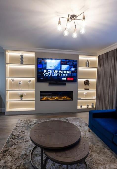 Luxury Town Centre Apartment 库克斯敦 外观 照片